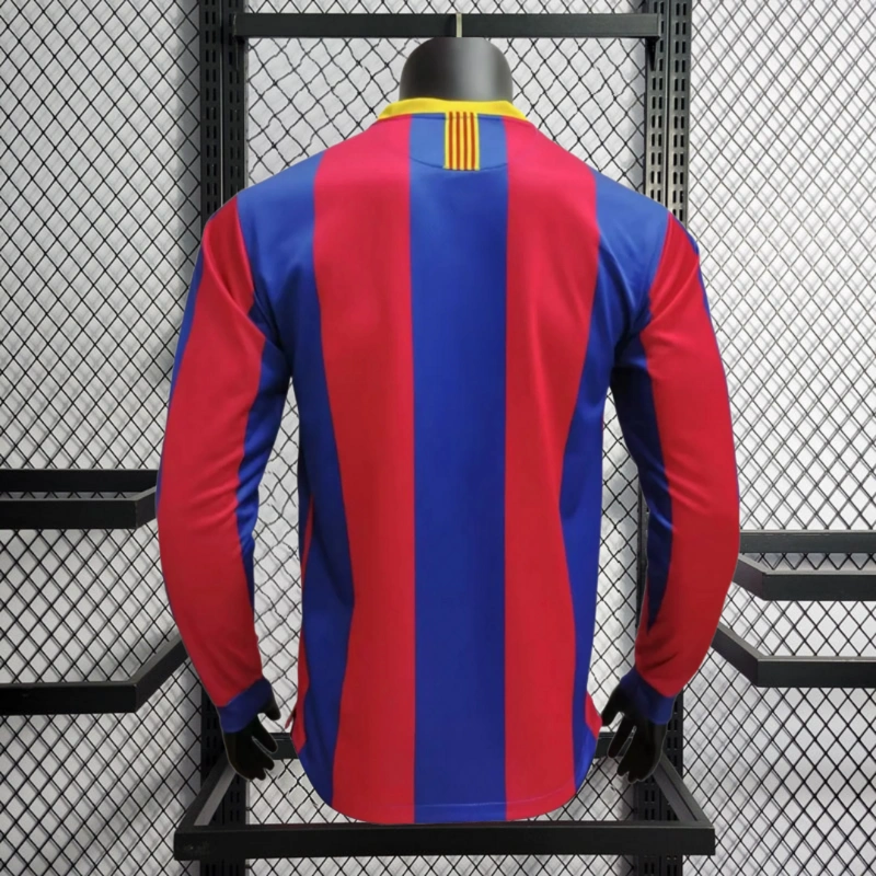 Retro Player 2010-11 Barcelona Home Long sleeve Football jersey retro