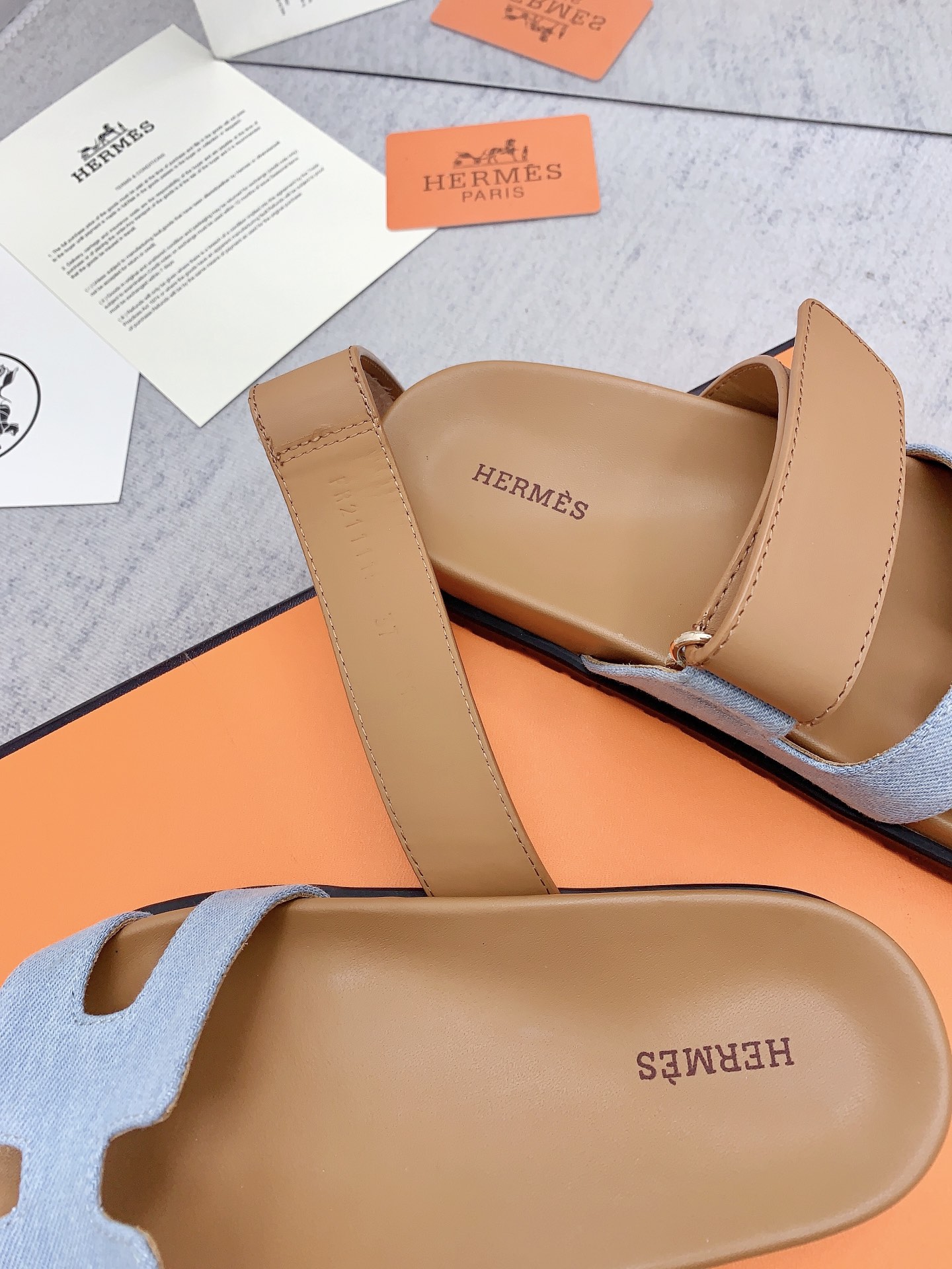 HERMES SANDAL CHYPRE BROWN