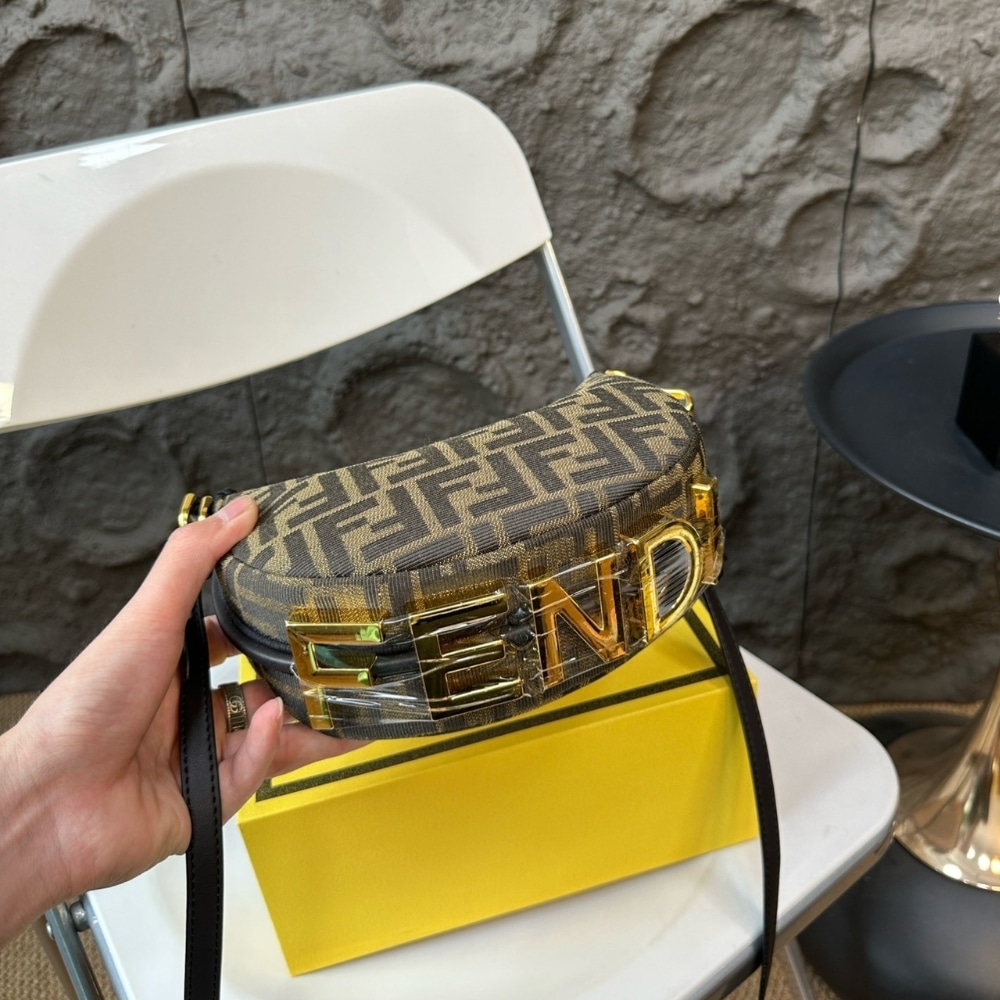 Fendi Fendigraphy Mini Bag Brown Ff 20Cm