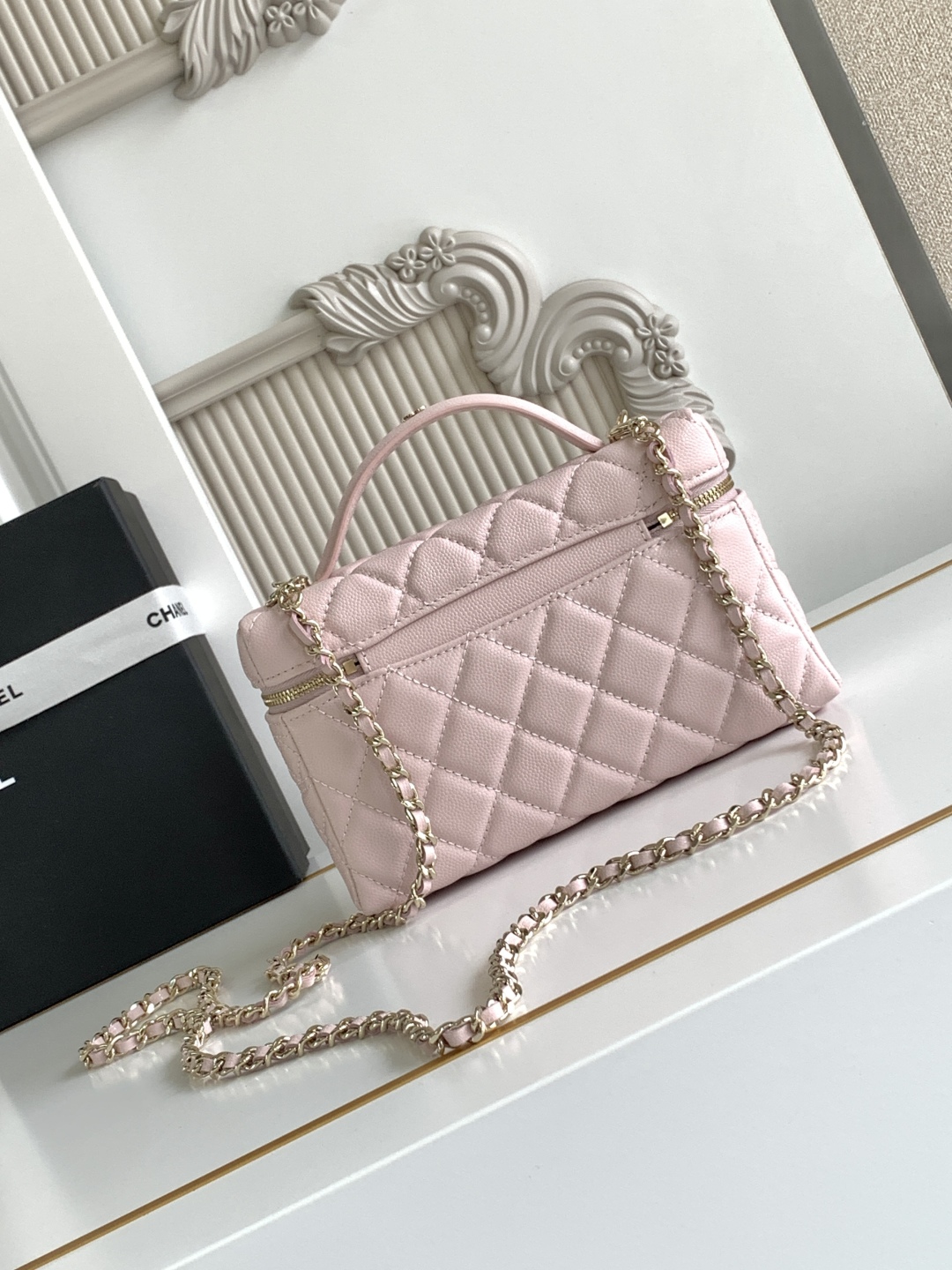 Chanel 25C Vanity Case Pink 20cm
