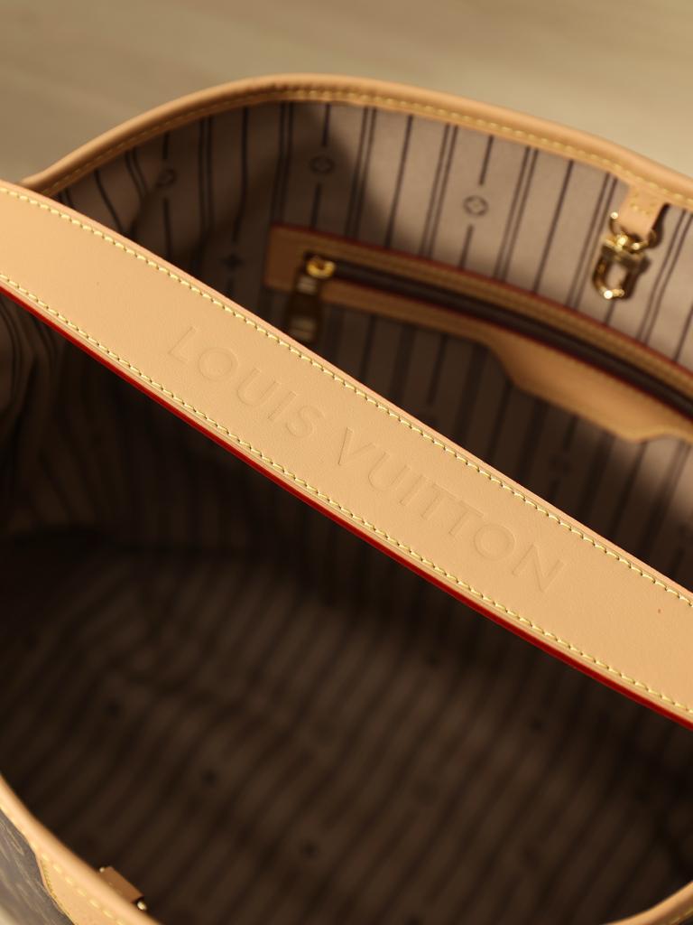 Louis Vuitton Delightful Monogram Bag Brown 40Cm M40352
