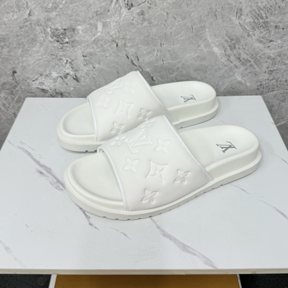 Louis Vuitton Miami Mule Embossed Synthetic White 1Adggi
