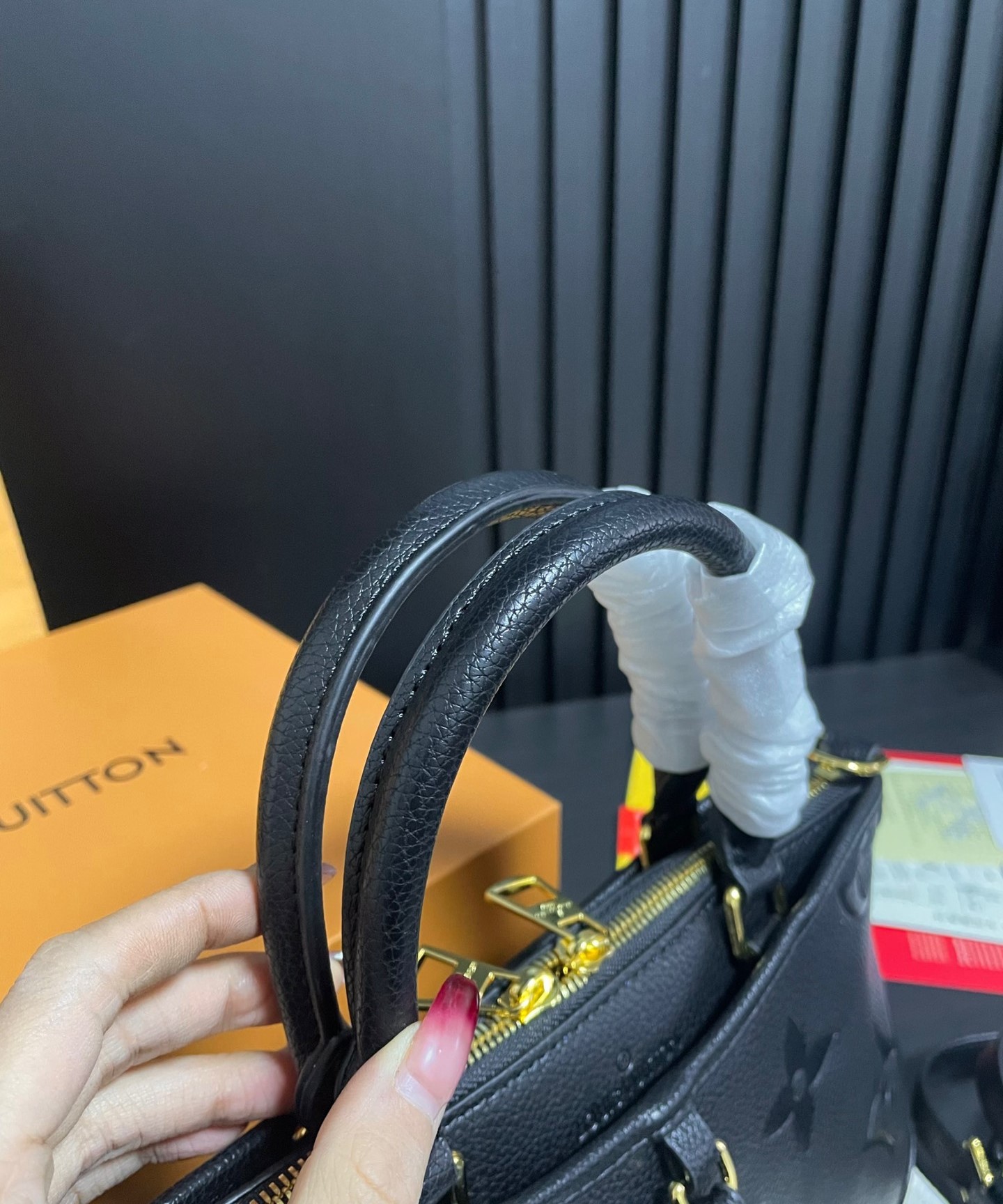 Louis Vuitton Trianon Pm Monogram Empreinte Black 28Cm M46488
