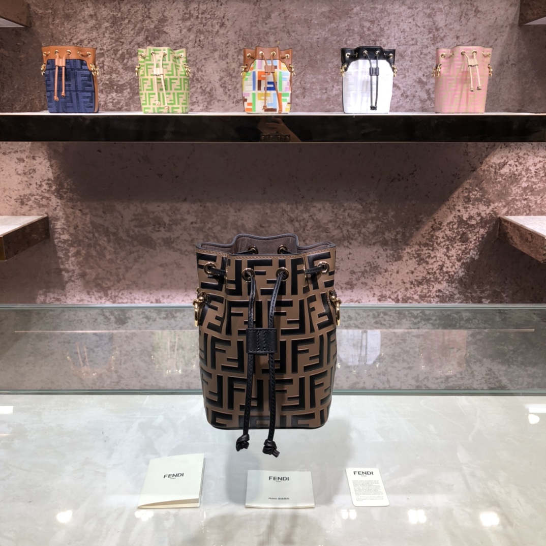 FENDI-Calfskin FF Logo Bucket Bag-Caramel