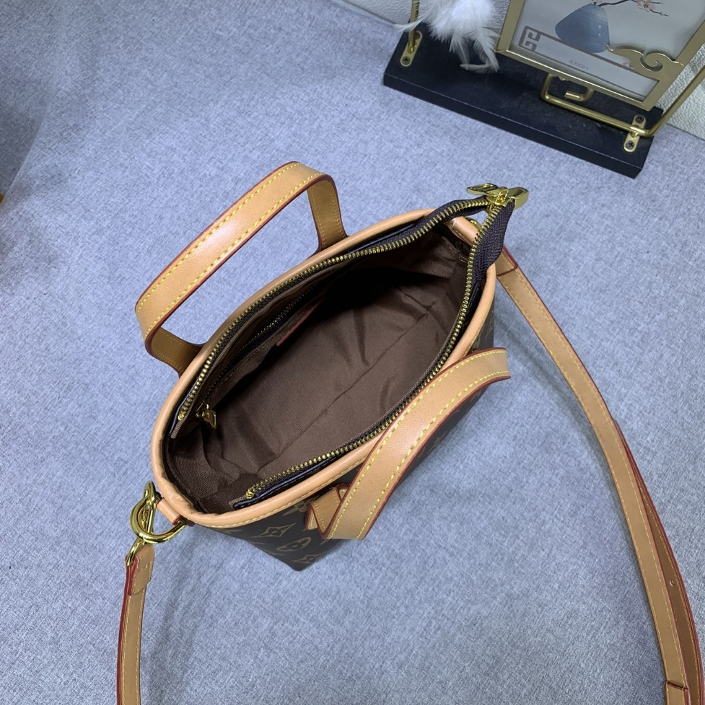 Louis Vuitton Neverfull BB Monogram Brown 24Cm