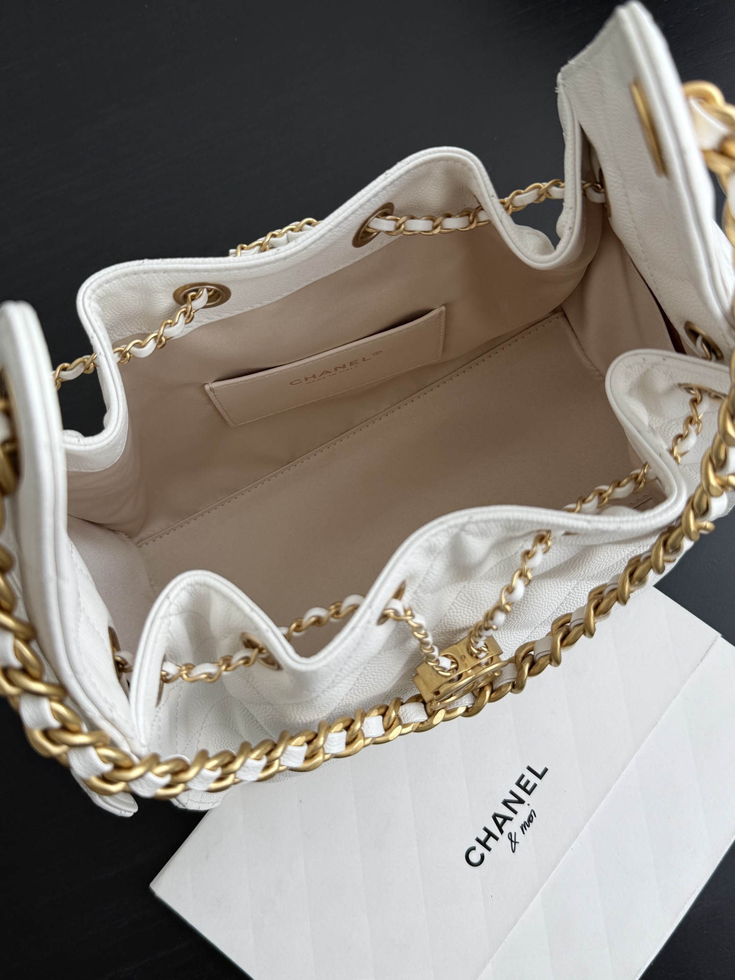Chanel Spring-Summer 2025 Handbag Grained Calfskin & Gold-Tone Metal White 30Cm/ 11.8In