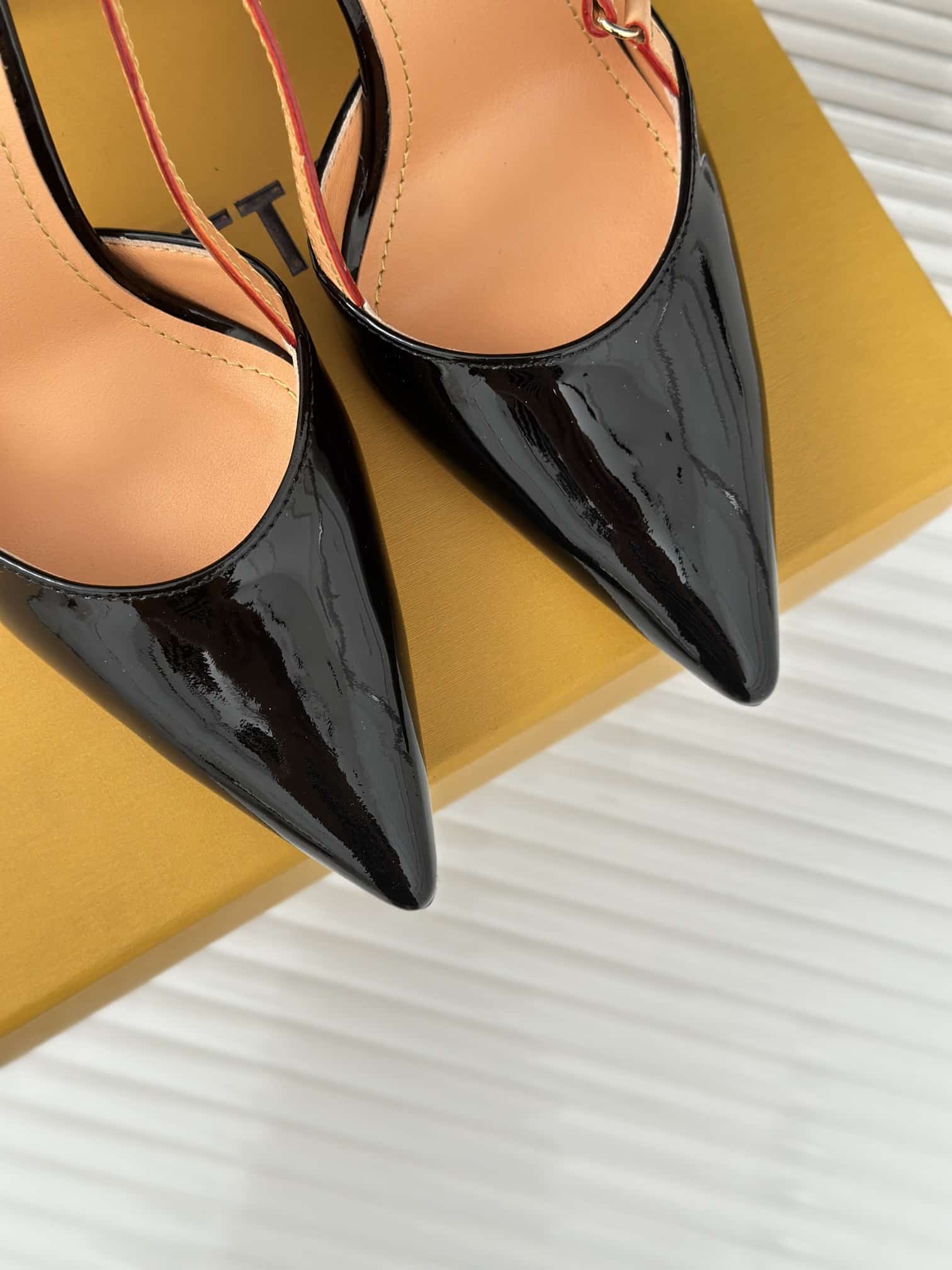 Louis Vuitton Blossom Slingback Pump Black 1Ac8Np