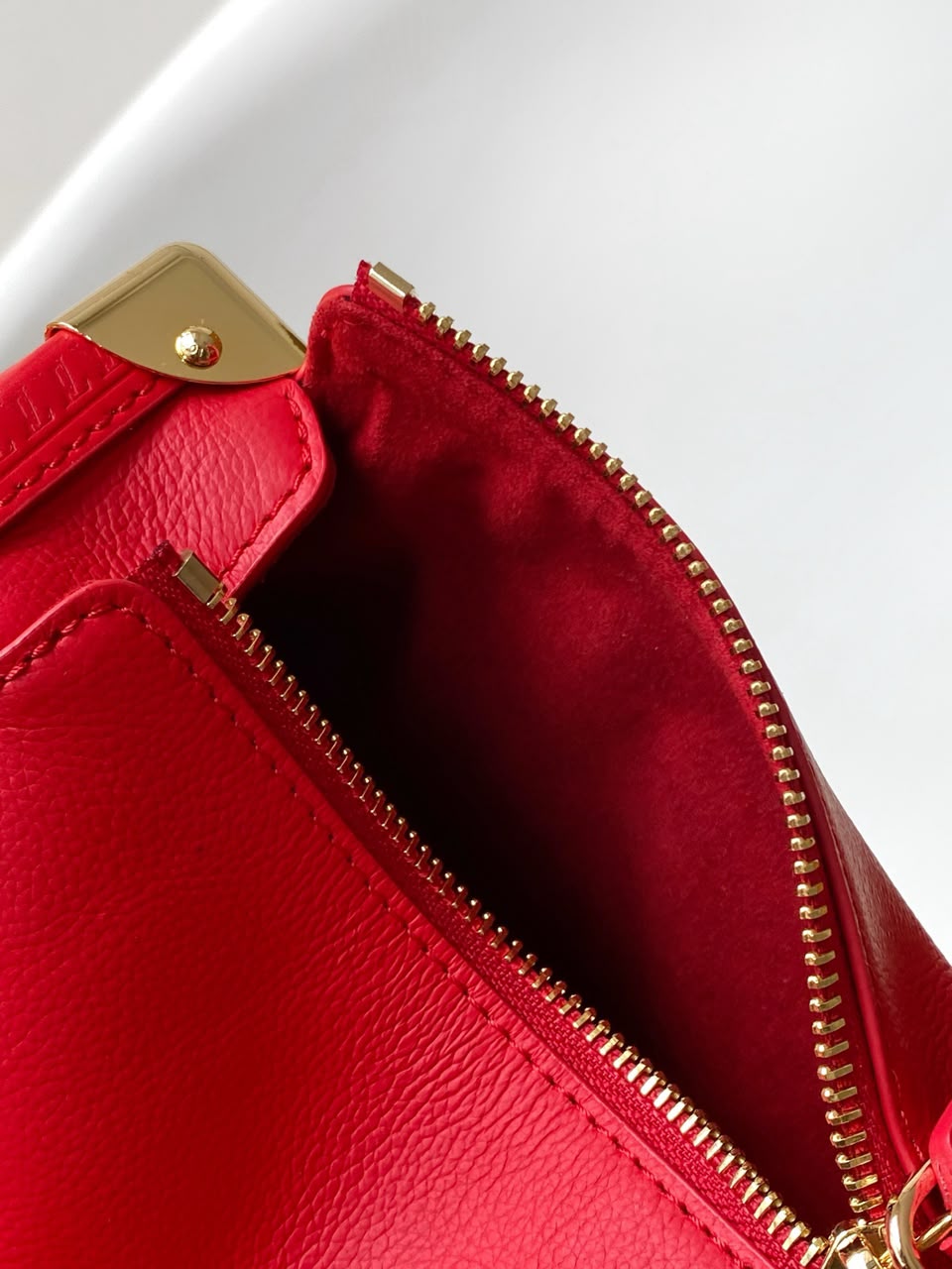 Louis Vuitton PM Side Trunk Bag Sari Red 19cm M28333
