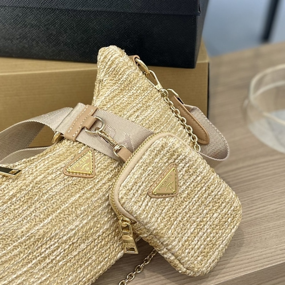 Prada Re Edition 2005 Crochet Bag Raffia Natural Tan 22CM 1BH204 2A2T F0018 V V9L