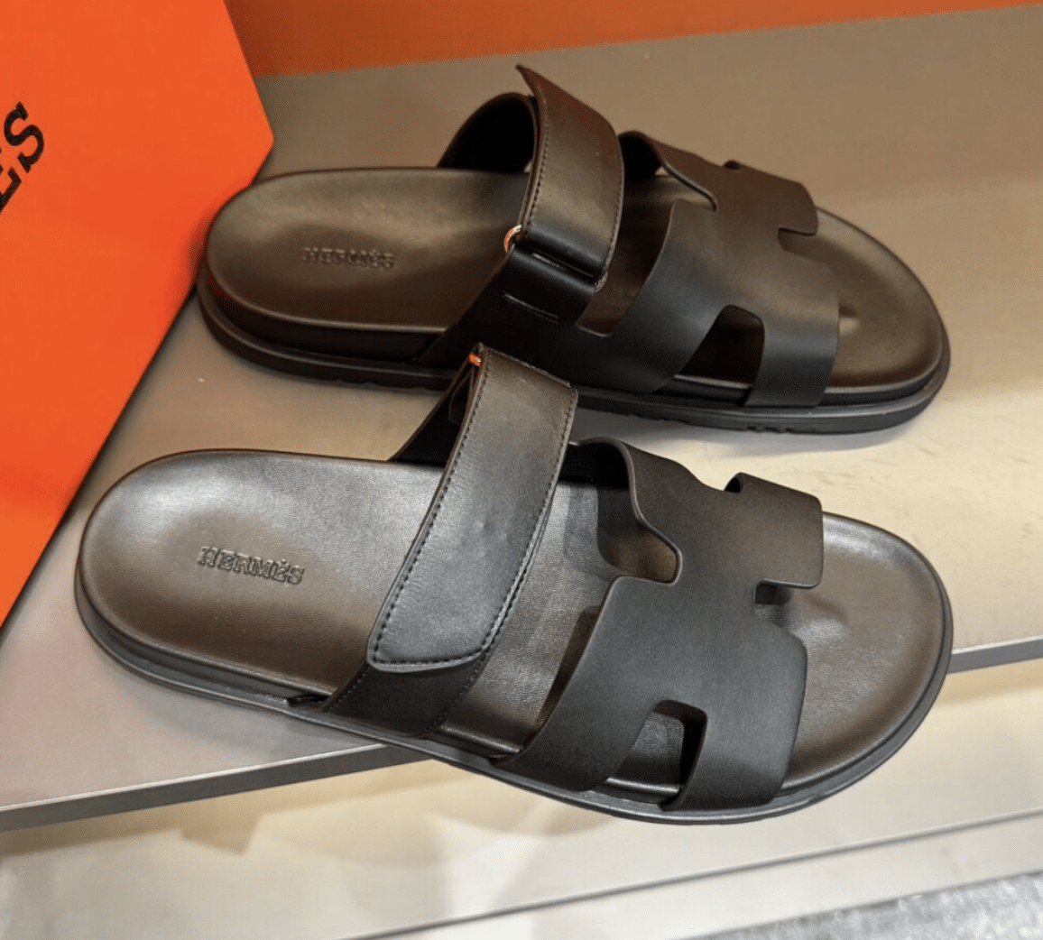 Herm?S Chypre Sandal Black Leather
