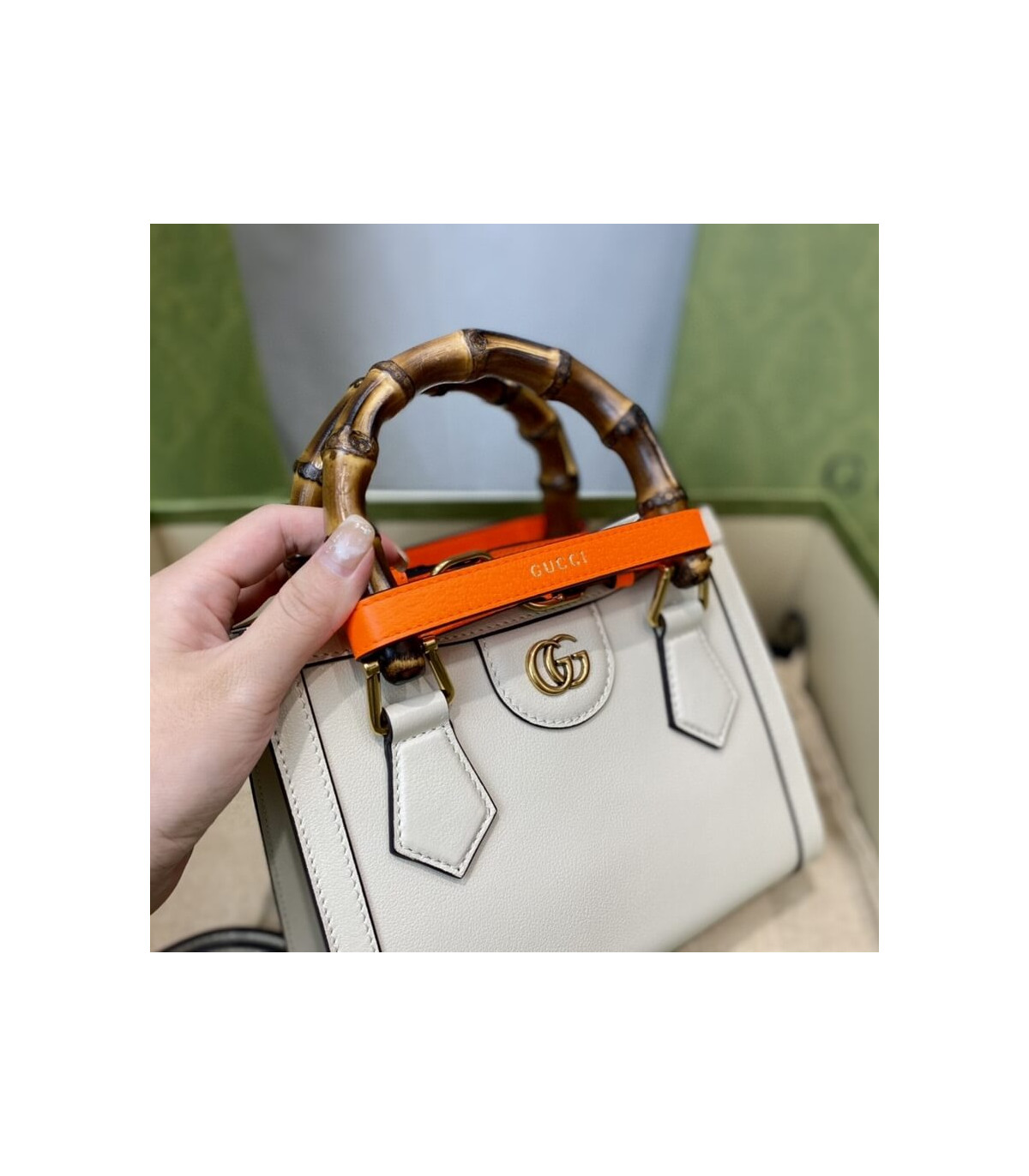 Gucci Diana Mini Tote Bag White