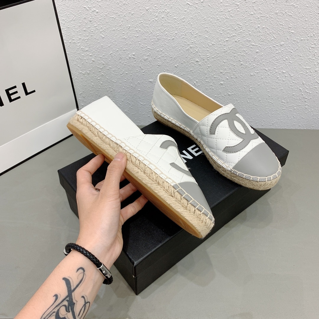 Chanel Cc Espadrilles White Gray