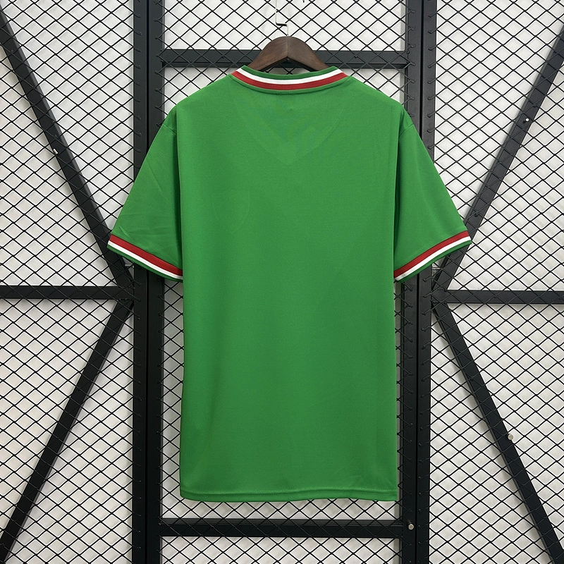 Retro 1970 Mexico home football jersey Retro