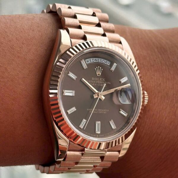 [Superclone] Rolex Day-Date 40mm Chocolate Dial Fluted President 228235 
