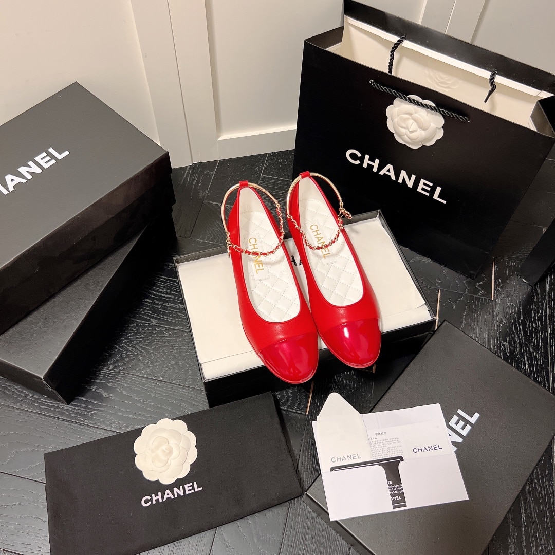 Chanel Interlocking Cc Logo Ballet Flats Red