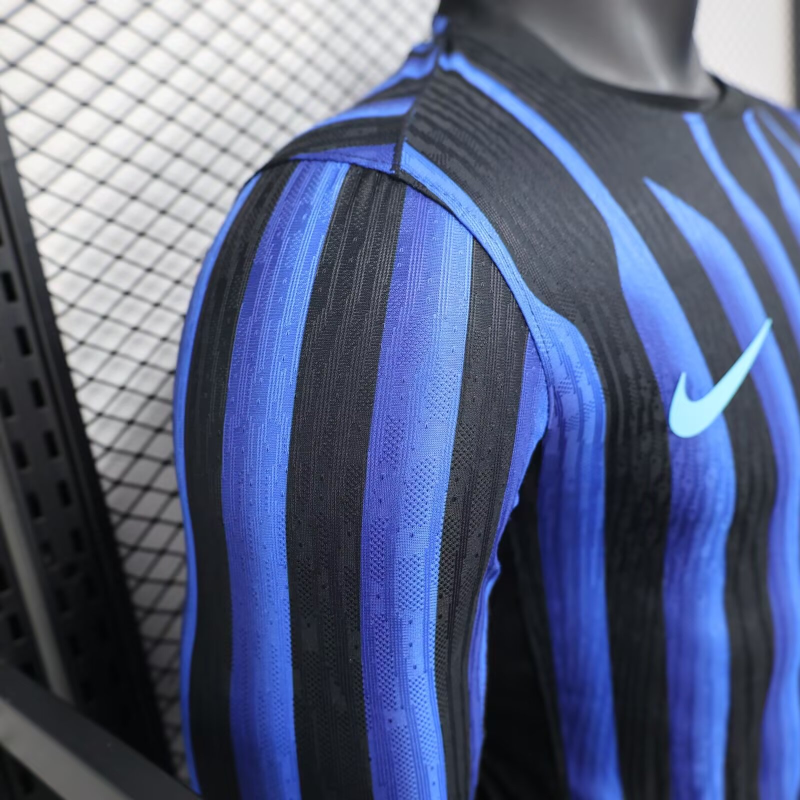 2025/2026 Long Sleeve Player Version Inter Milan Home Football Shirt 1:1 Thai Quality