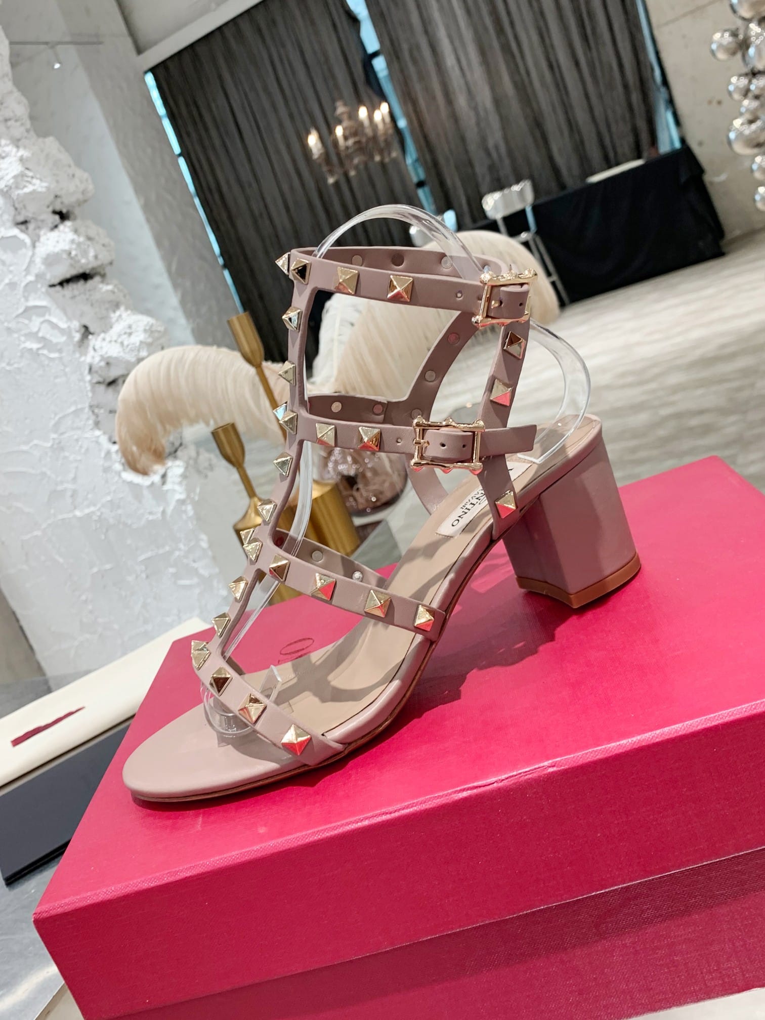 Valentino Garavani Rockstud Leather Sandals Beige