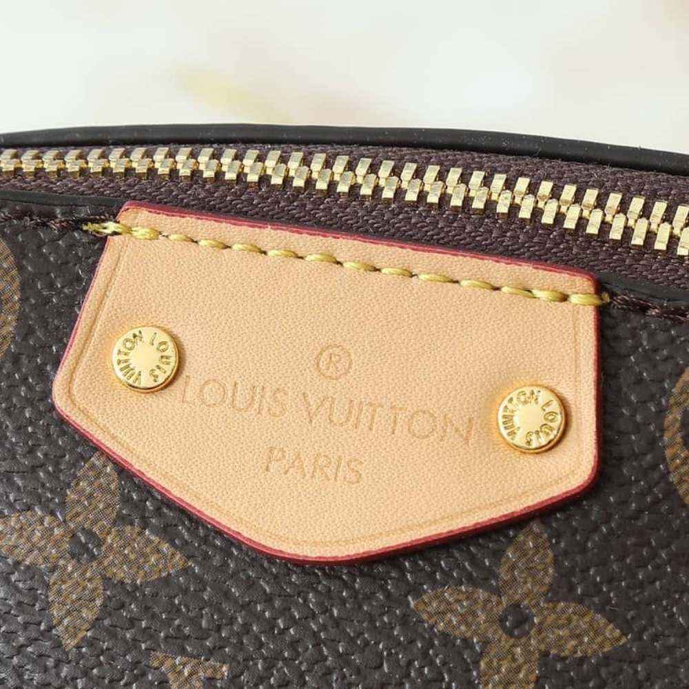 Louis Vuitton Turenne Monogram Brown 36Cm M48813