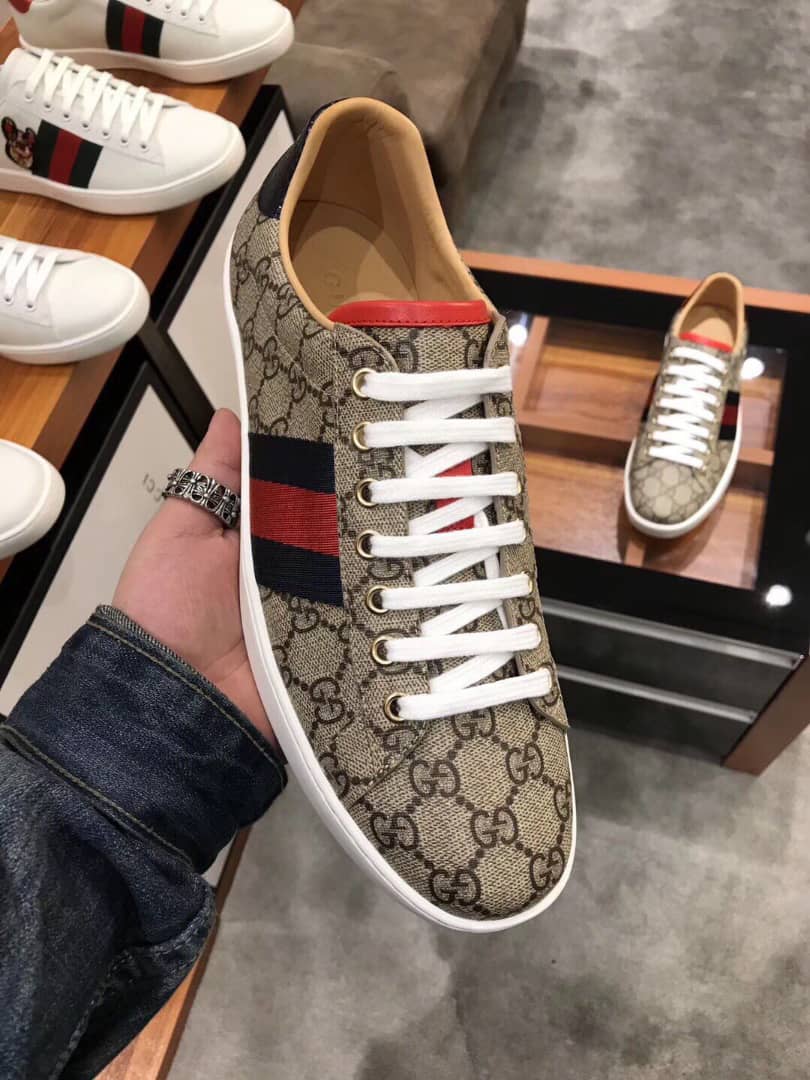 Gucci Women’S Ace Supreme