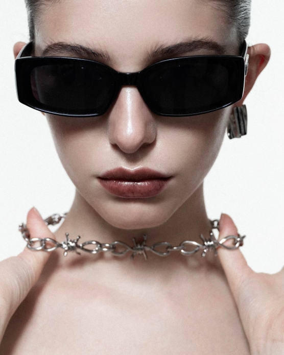 SUNGLASSES
