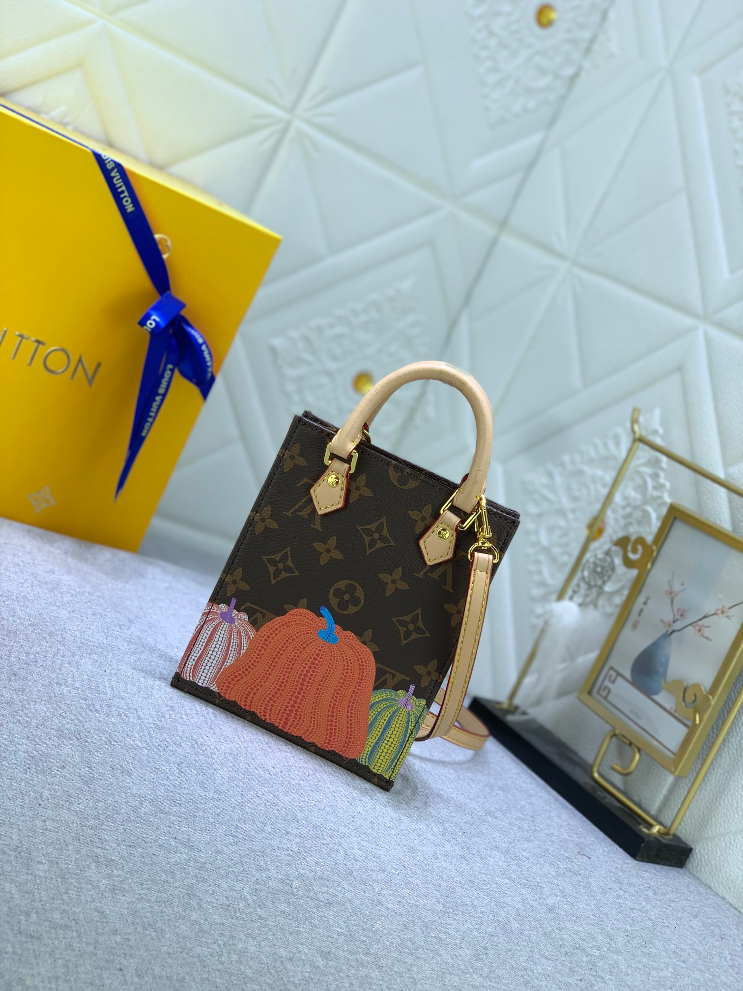 Louis Vuitton X Yk Petit Sac Plat Monogram 17Cm M82112