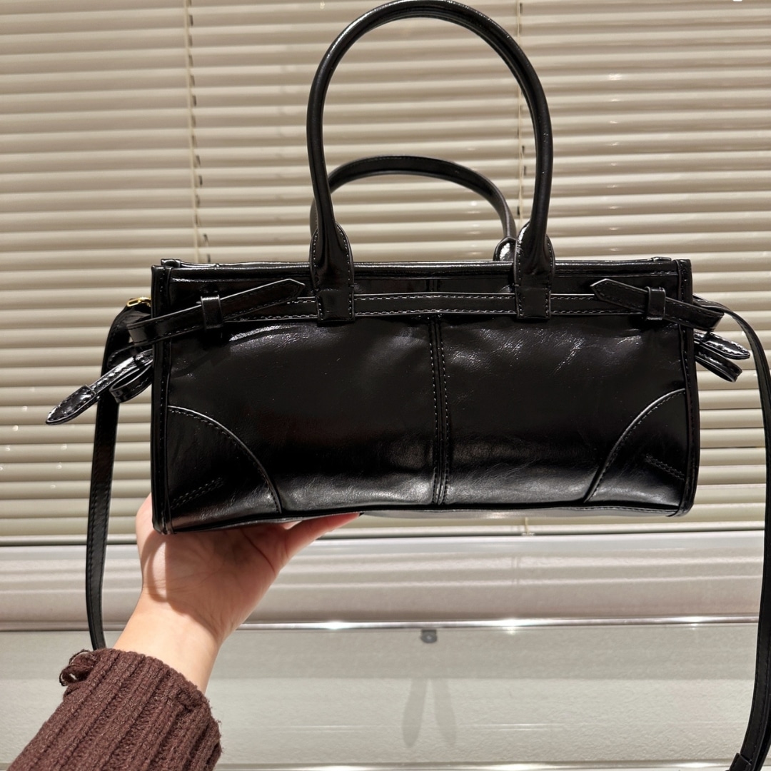Prada Medium Leather Handbag Black 32Cm