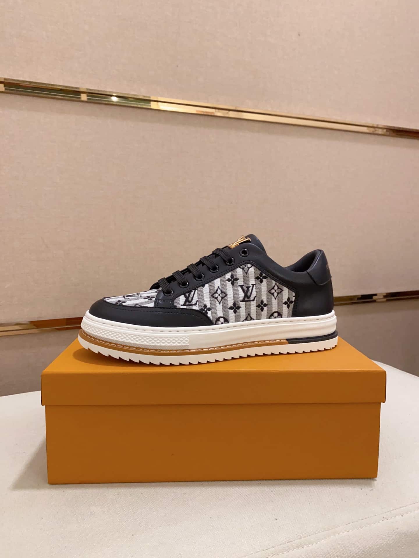 Louis Vuitton Time Out Sneaker Monogram Black