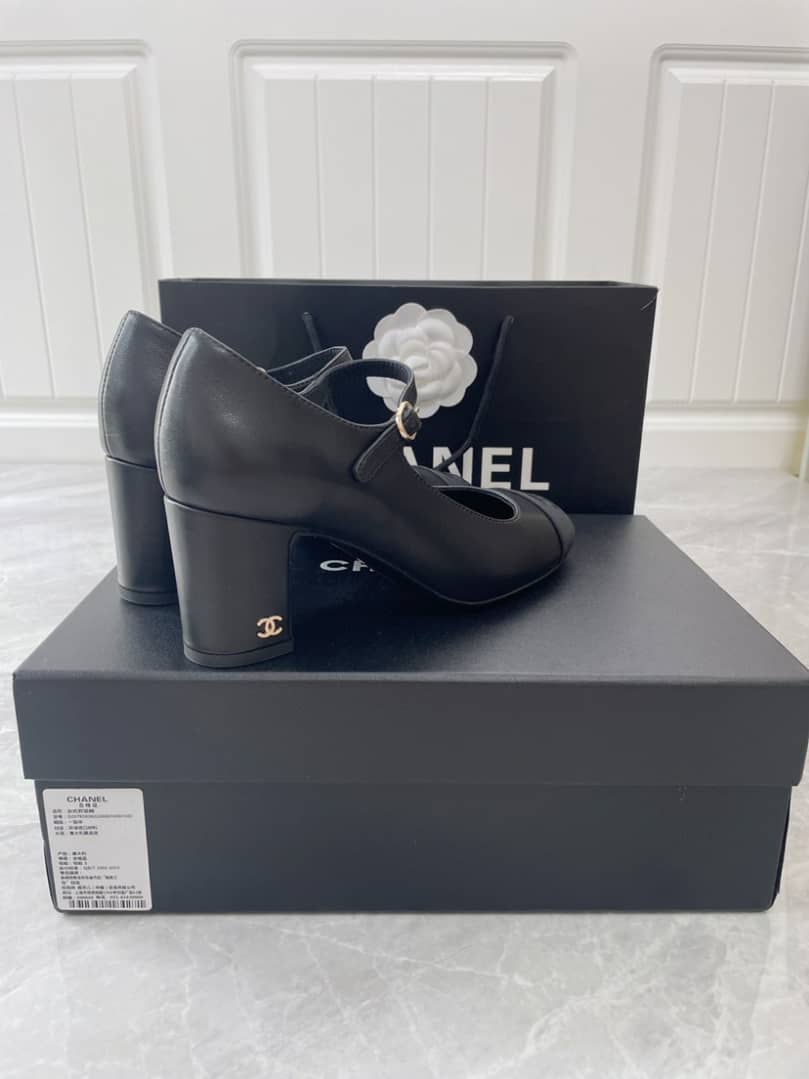 Chanel Mary Janes Black G45118 B14015 94305