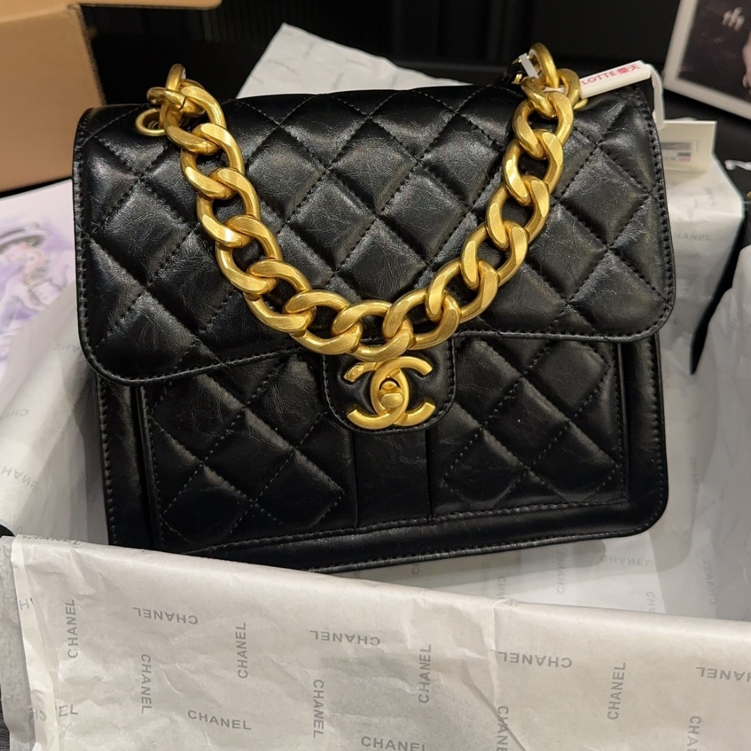 Chanel 23S Retro Backpack With Gold Hardware Black 22Cm/8.7in