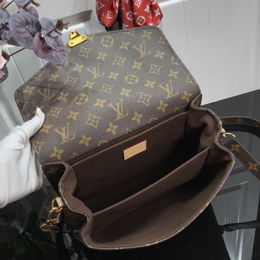 Louis Vuitton Pochette Métis Monogram Canvas Satchel Brown 25cm M44875