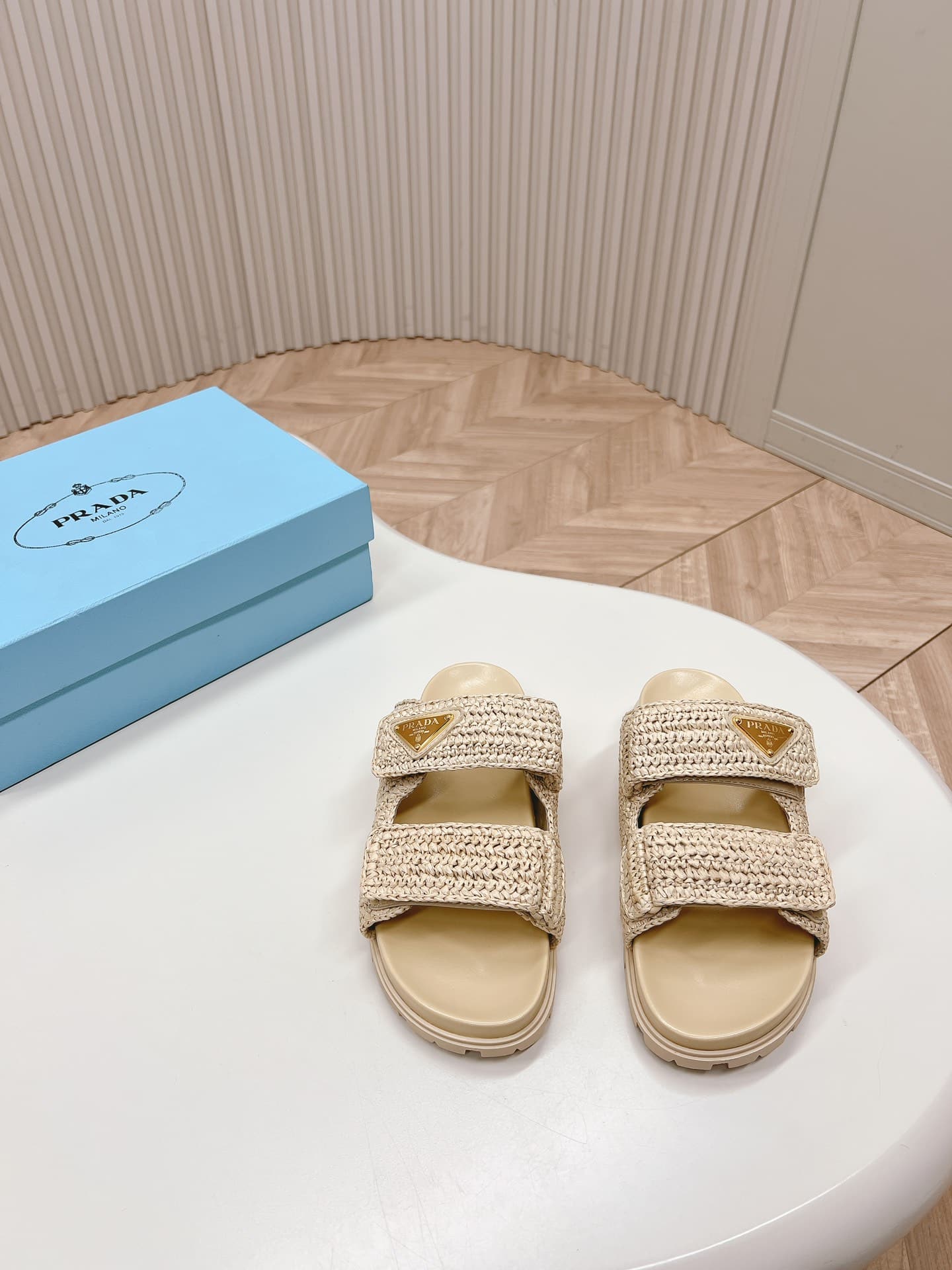 Prada Fussbett Raffia Dual Buckle Slide Sandals Beige