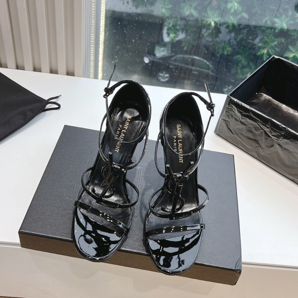 Saint Laurent Cassandra Sandals In All Black 6301090Npvv1000