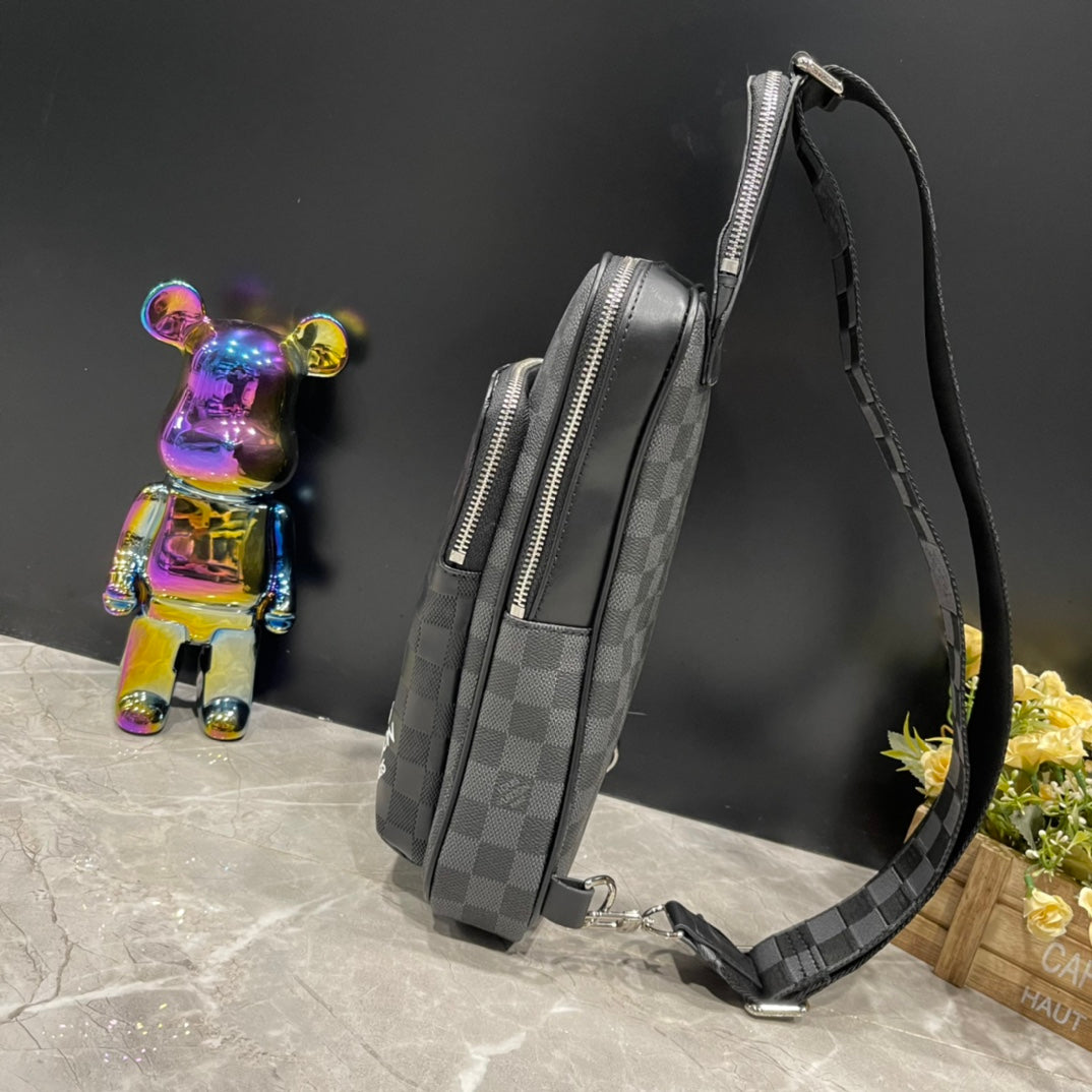 Louis Vuitton Avenue Slingbag 31Cm Black And Grey N40439