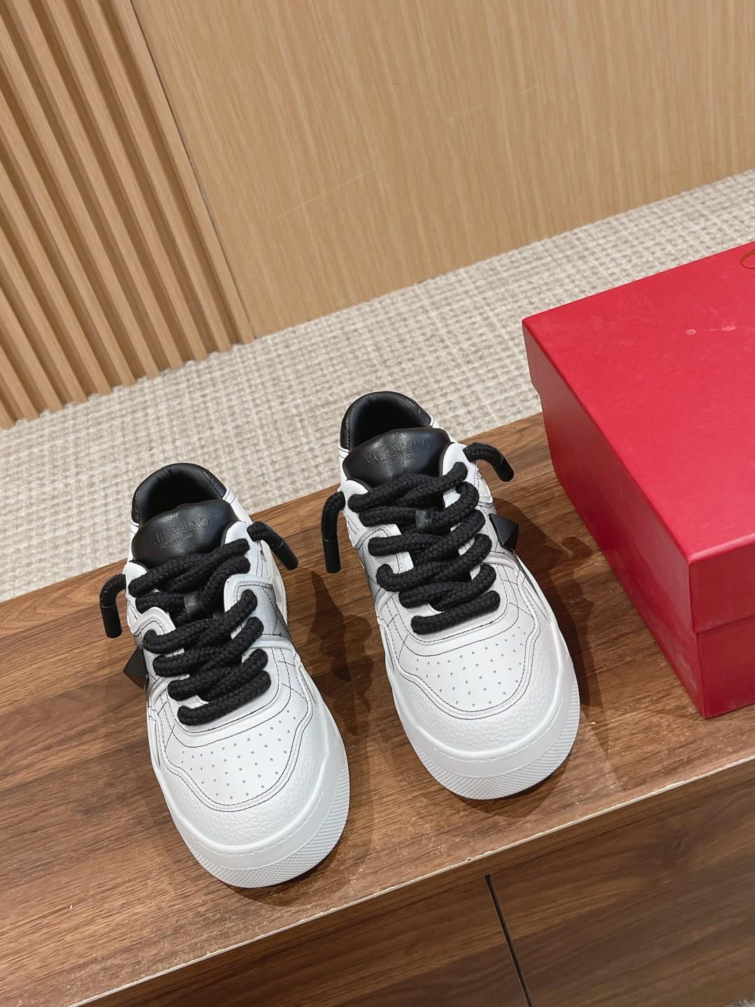 Valentino Garavani Sneaker