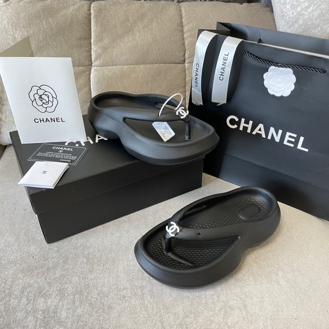 Chanel Flip Flop Sandals Black