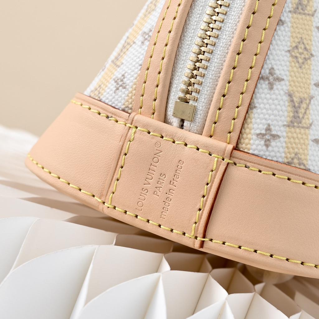 Louis Vuitton Alma BB Bag 23.5cm M28672