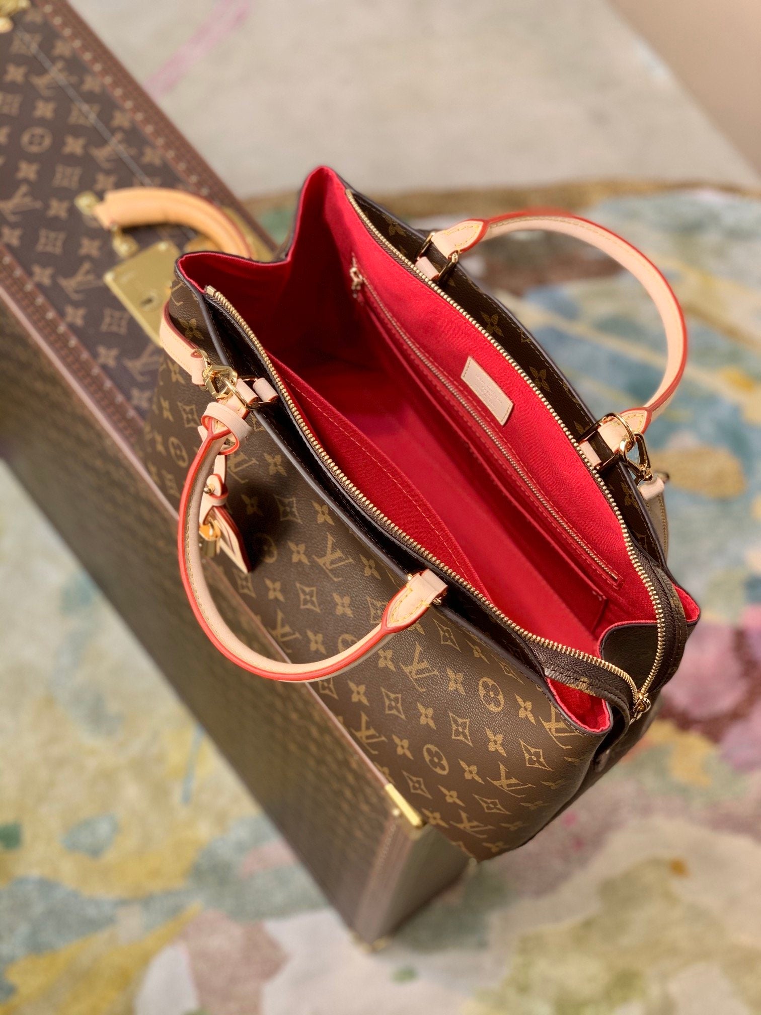 Louis Vuitton Grand Palais 34Cm