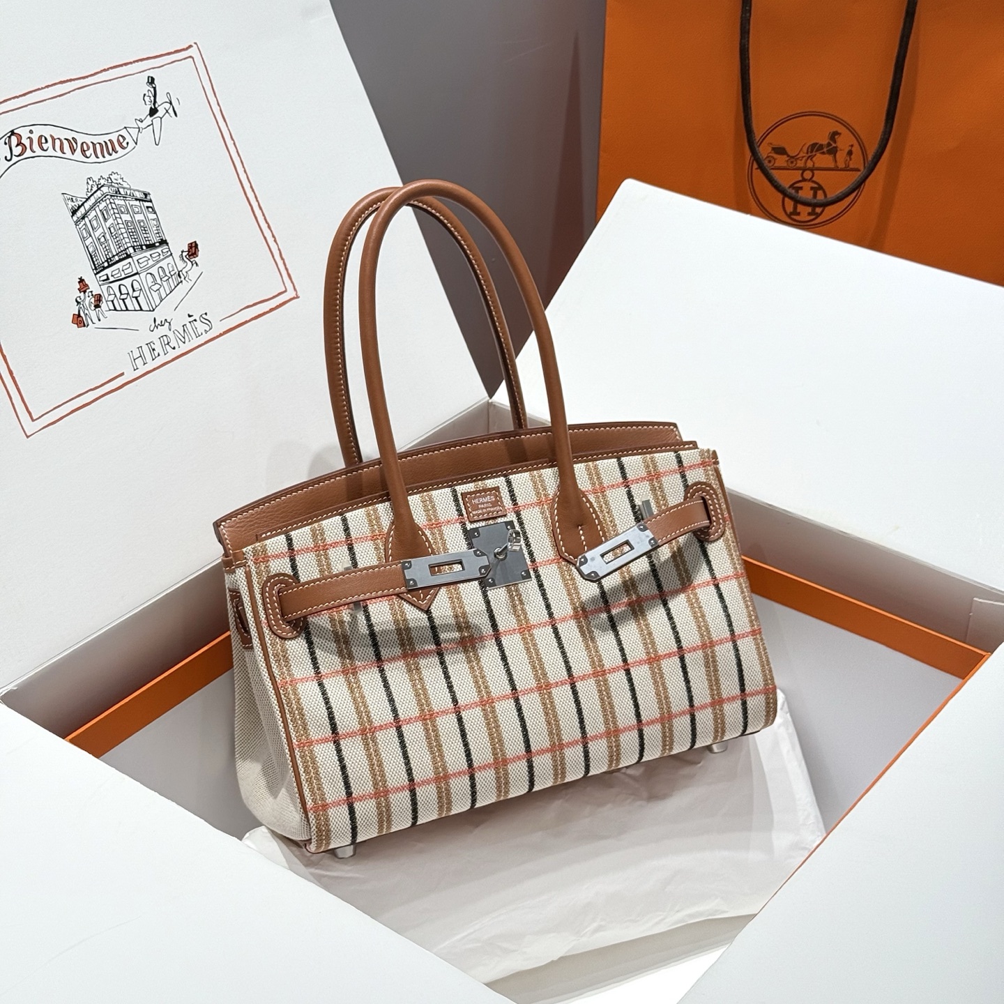 Hermès Shoulder Birkin 29
