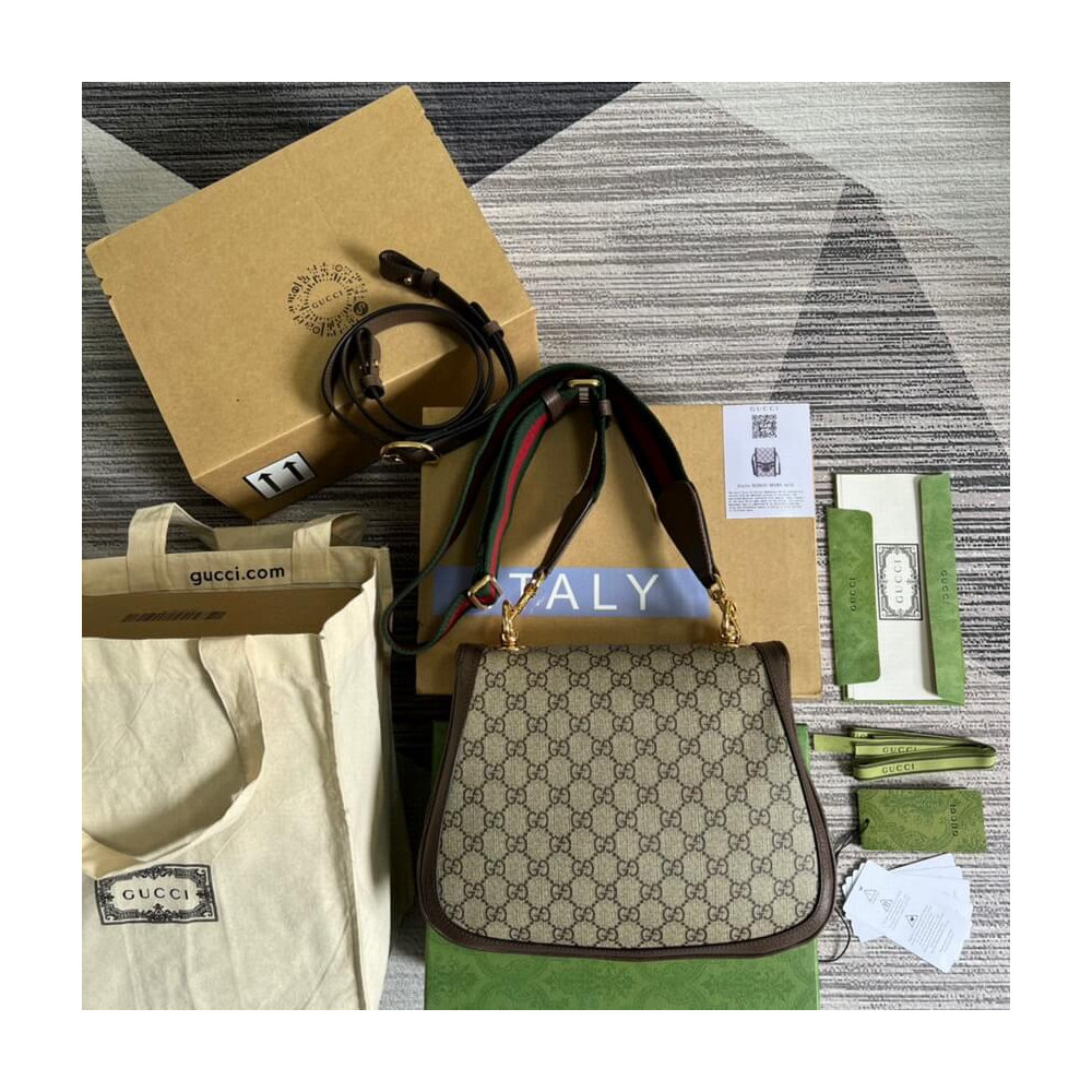 Gucci Blondie Medium Shoulder Bag With Round Interlocking G