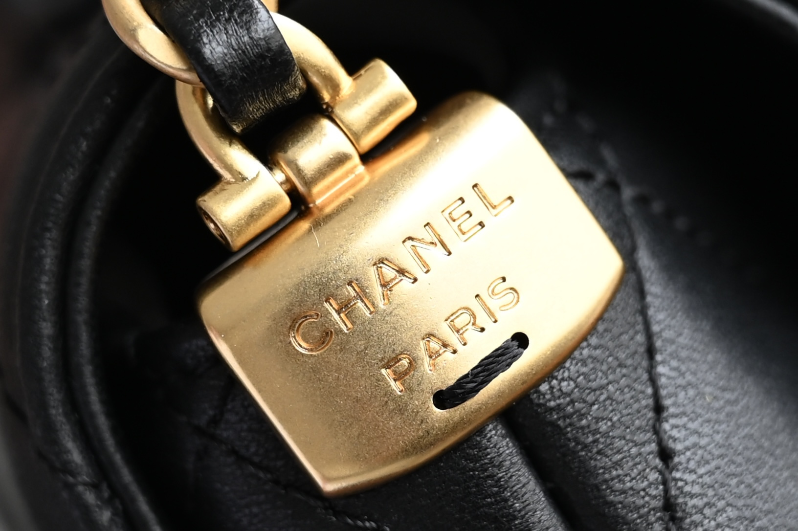 Trendy CC Top Handle Flap Bag（Black）