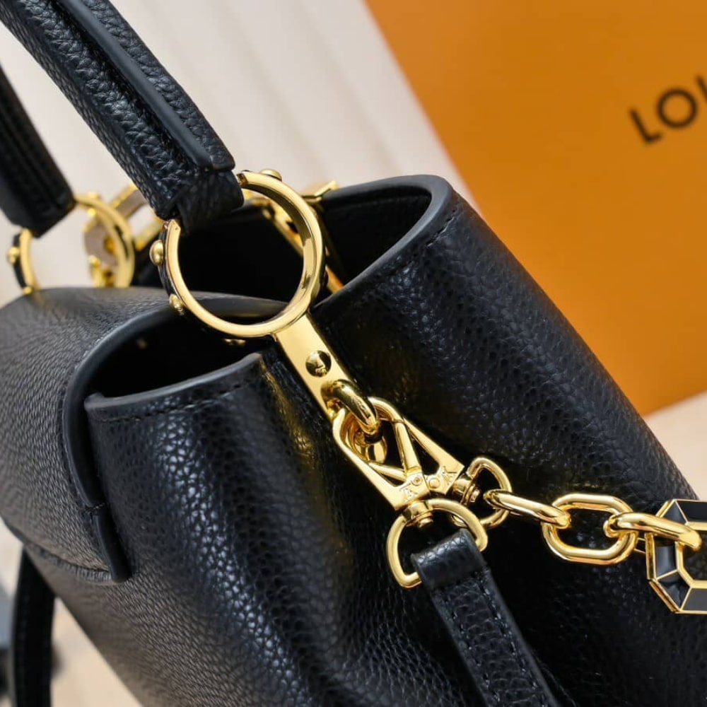 Louis Vuitton Capucines BB Black 27Cm