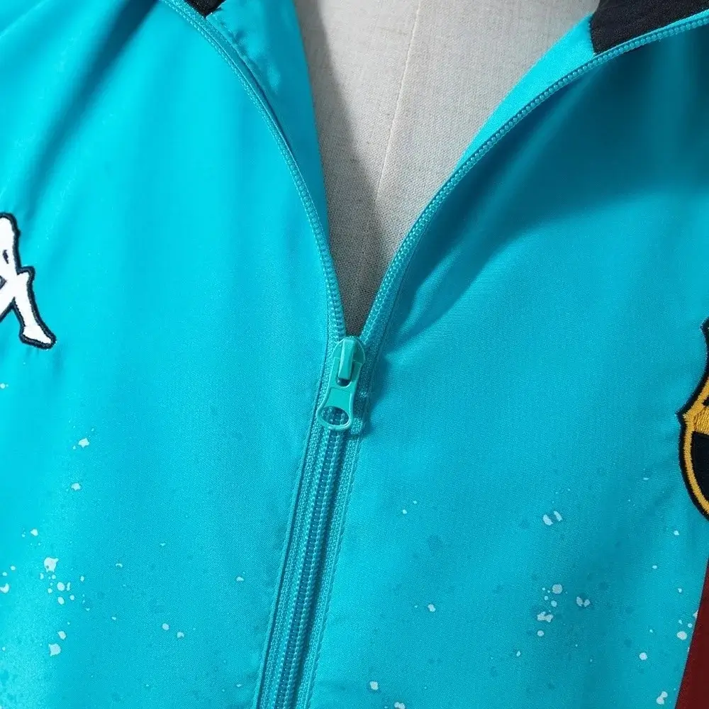 Barcelona Windbreaker 1996/97 Retro #9 Football Soccer Jacket