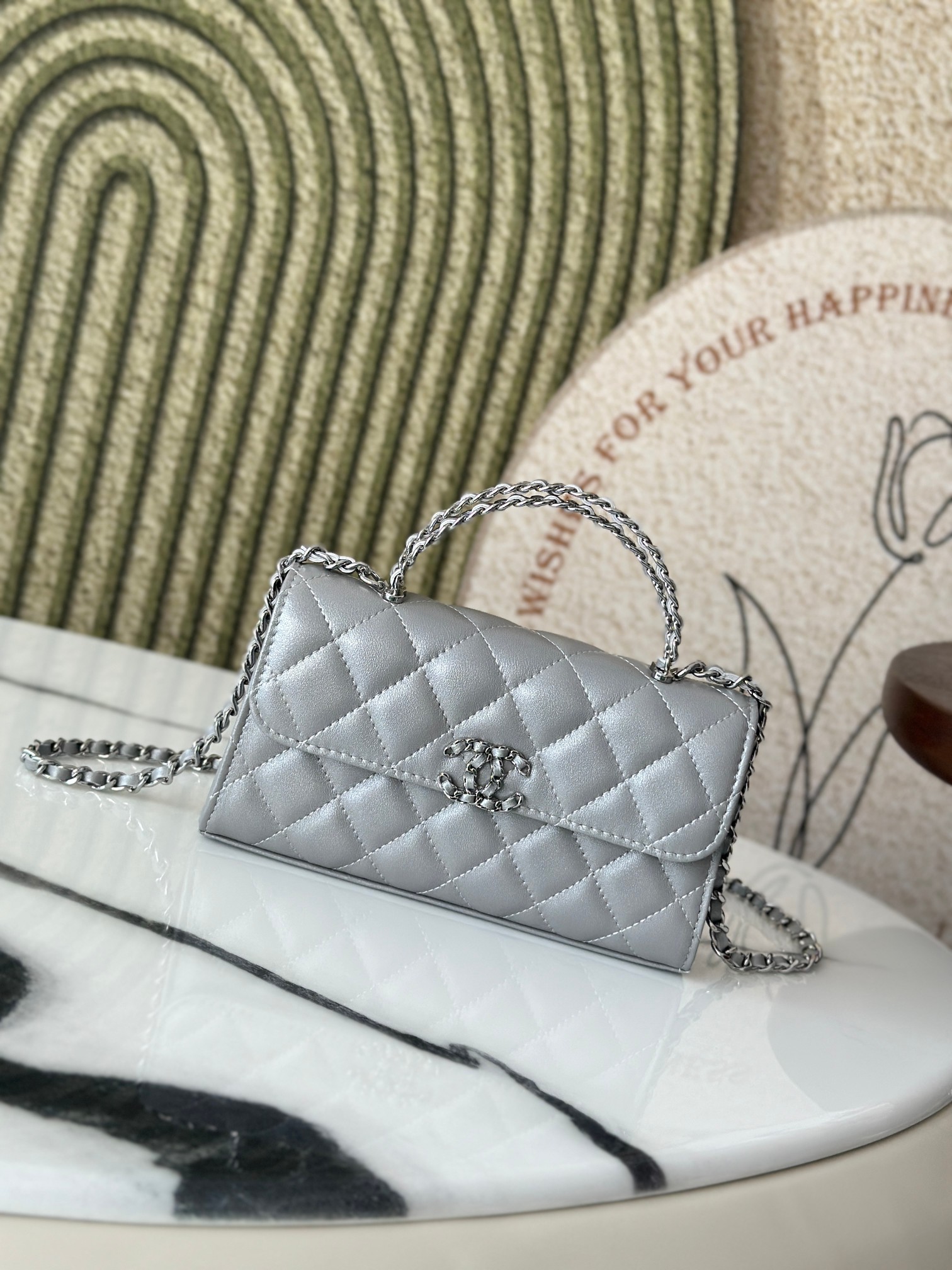 23P Top Handle Kelly Clutch with Chain in Metallic Silver (Silver Hardware)