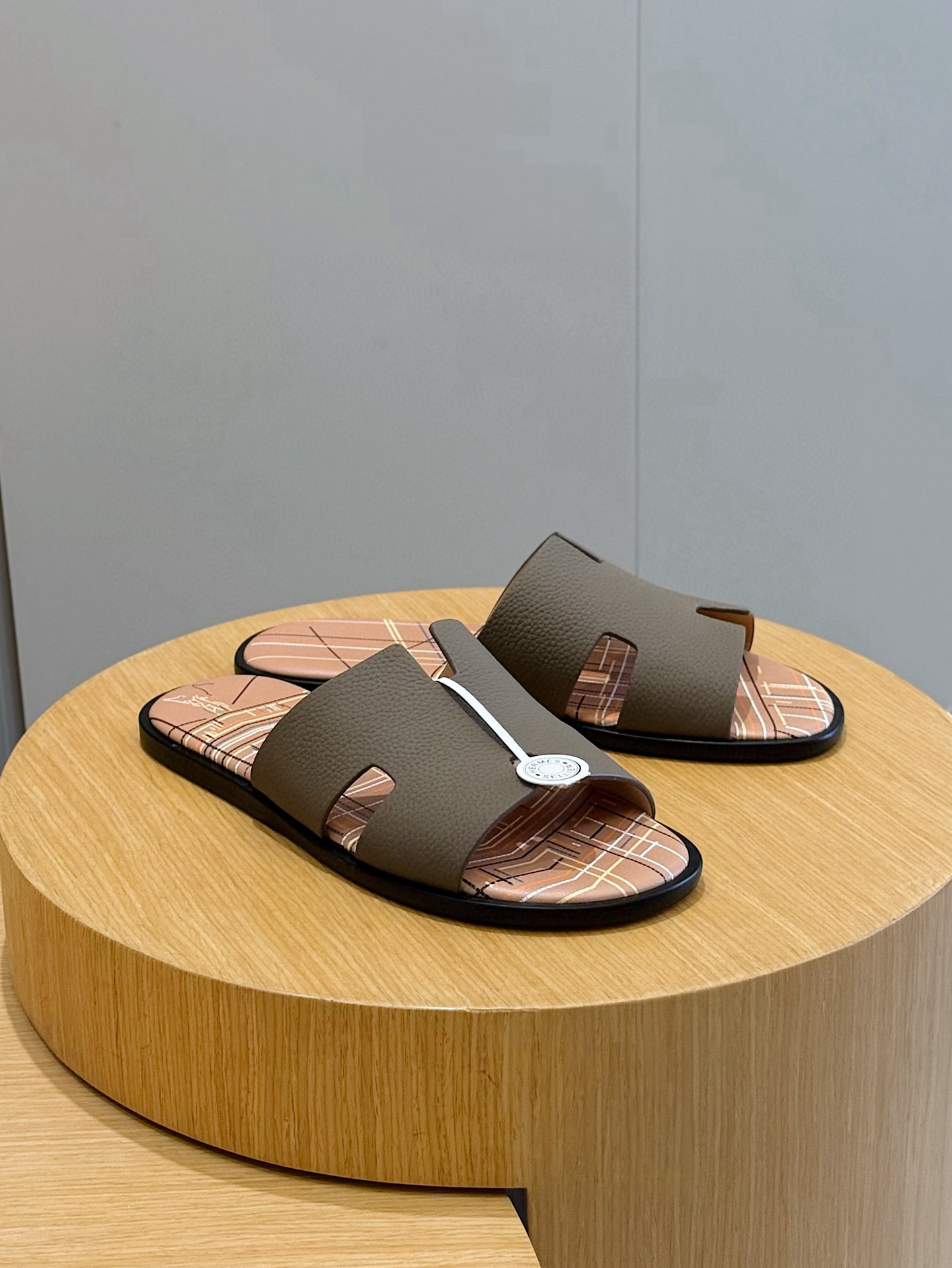 Hermès Black Oran Sandals- Shoes for Men