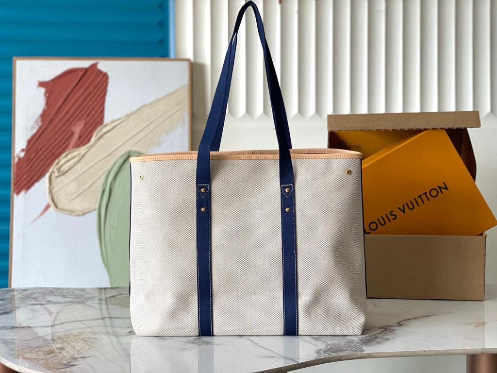 Louis Vuitton Escale Bag Ocean Blue M28503