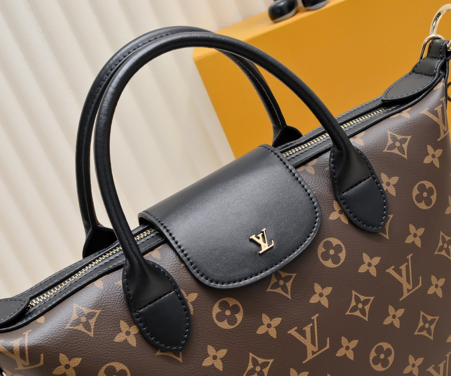 Louis Vuitton Tote Bag Monogram Canvas Black 26Cm