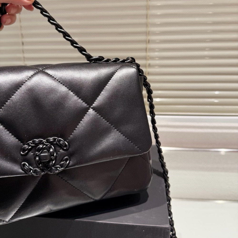 Chanel Cc Flap Bag In Black 26cm