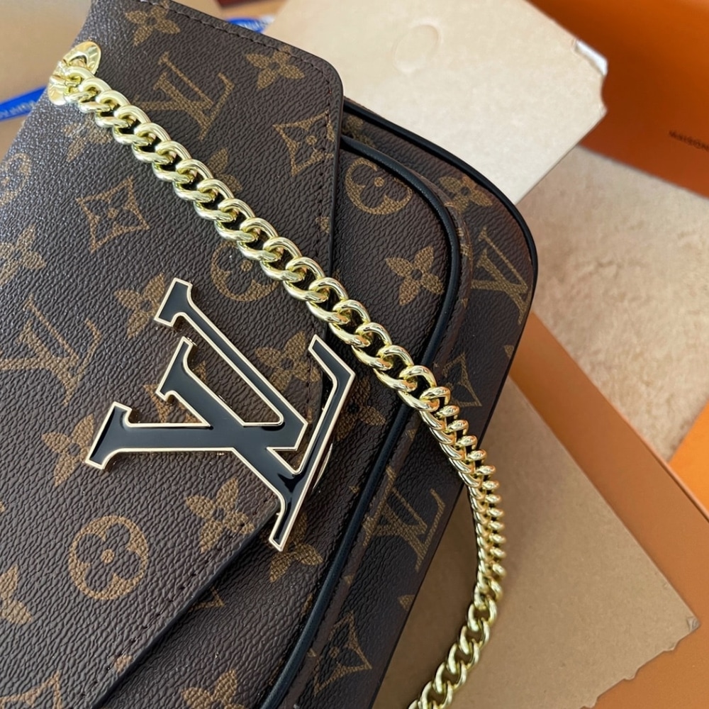 Louis Vuitton Passy Bag Monogram Canvas Brown 23Cm M45592