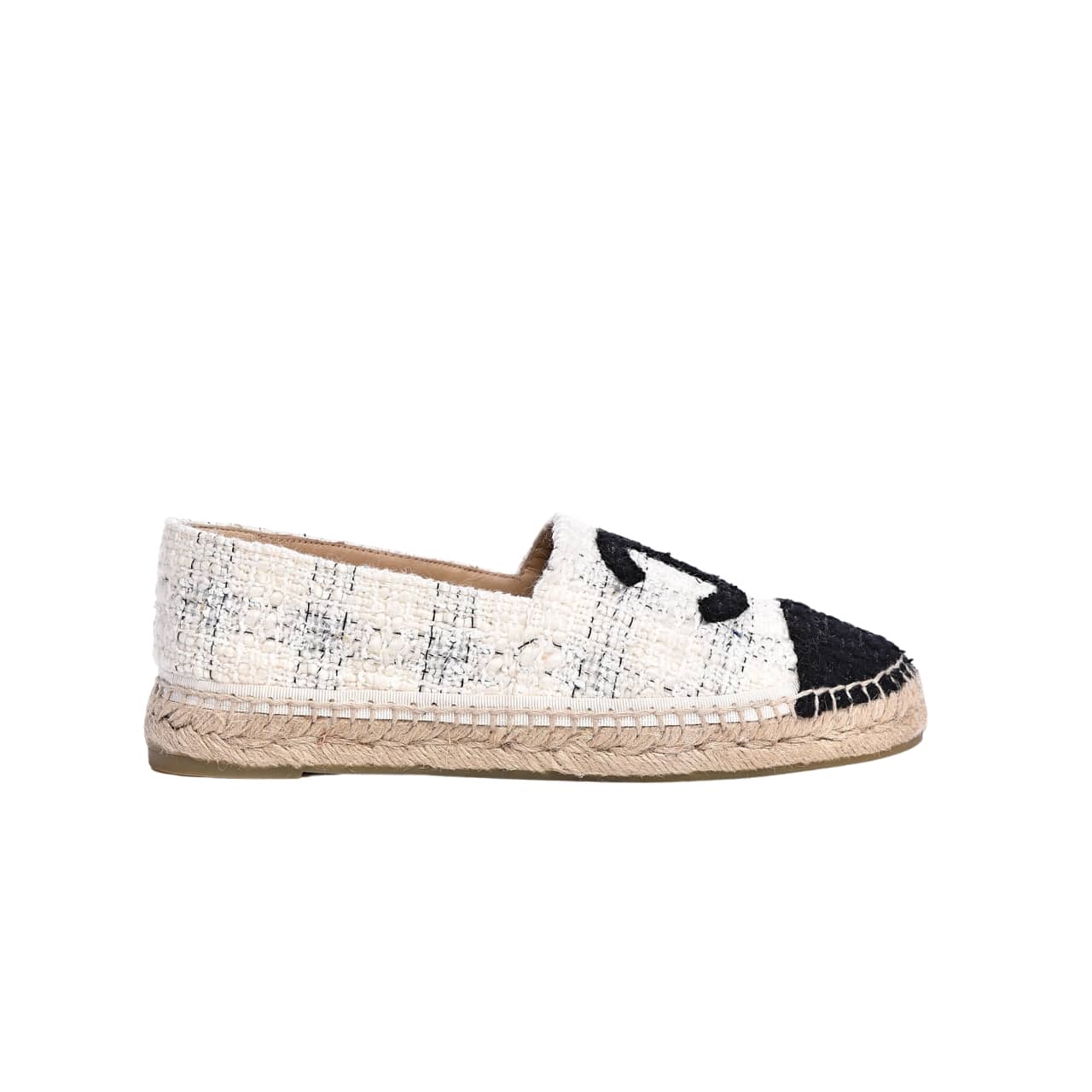 Chanel Tweed Cc Espadrilles Slip On White Blue Black