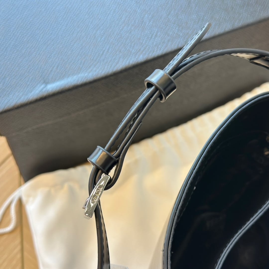 Prada Spazzolato Bucket Bag Black 17Cm